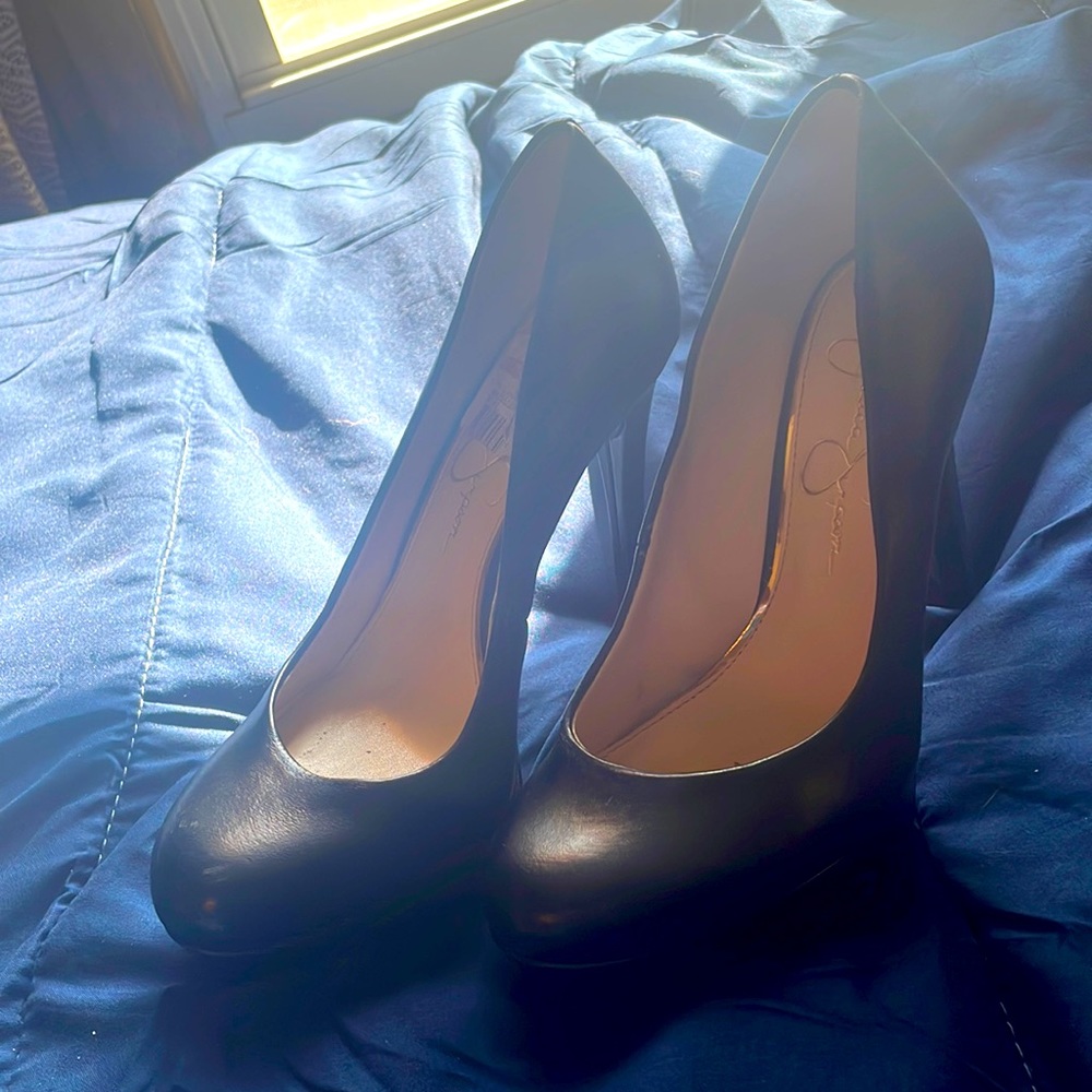 Brand new Jessica Simpson black heels never worn. Size 6 1/2